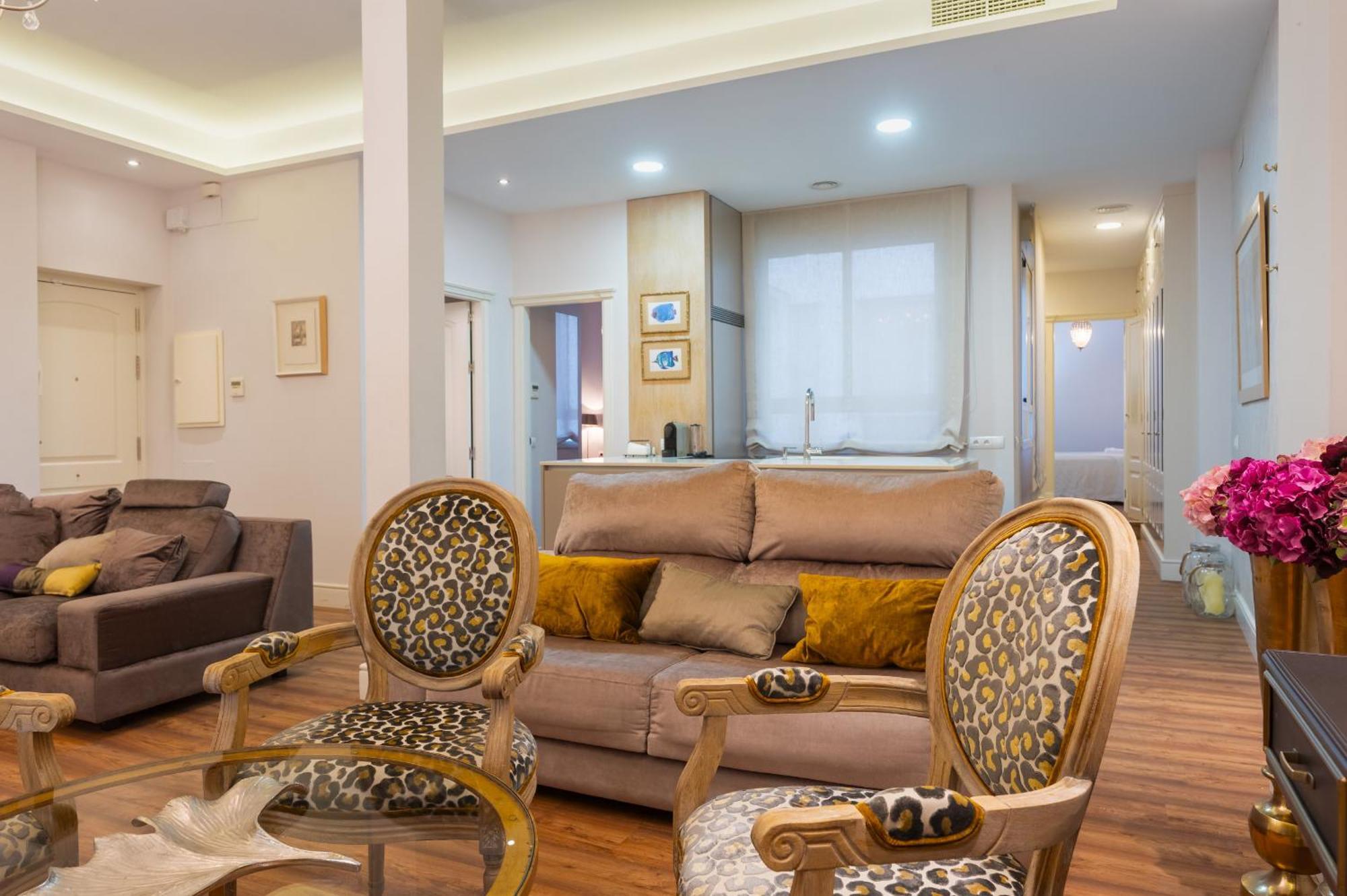 Centro Luxe 3 Rooms เซบีญา ภายนอก รูปภาพ