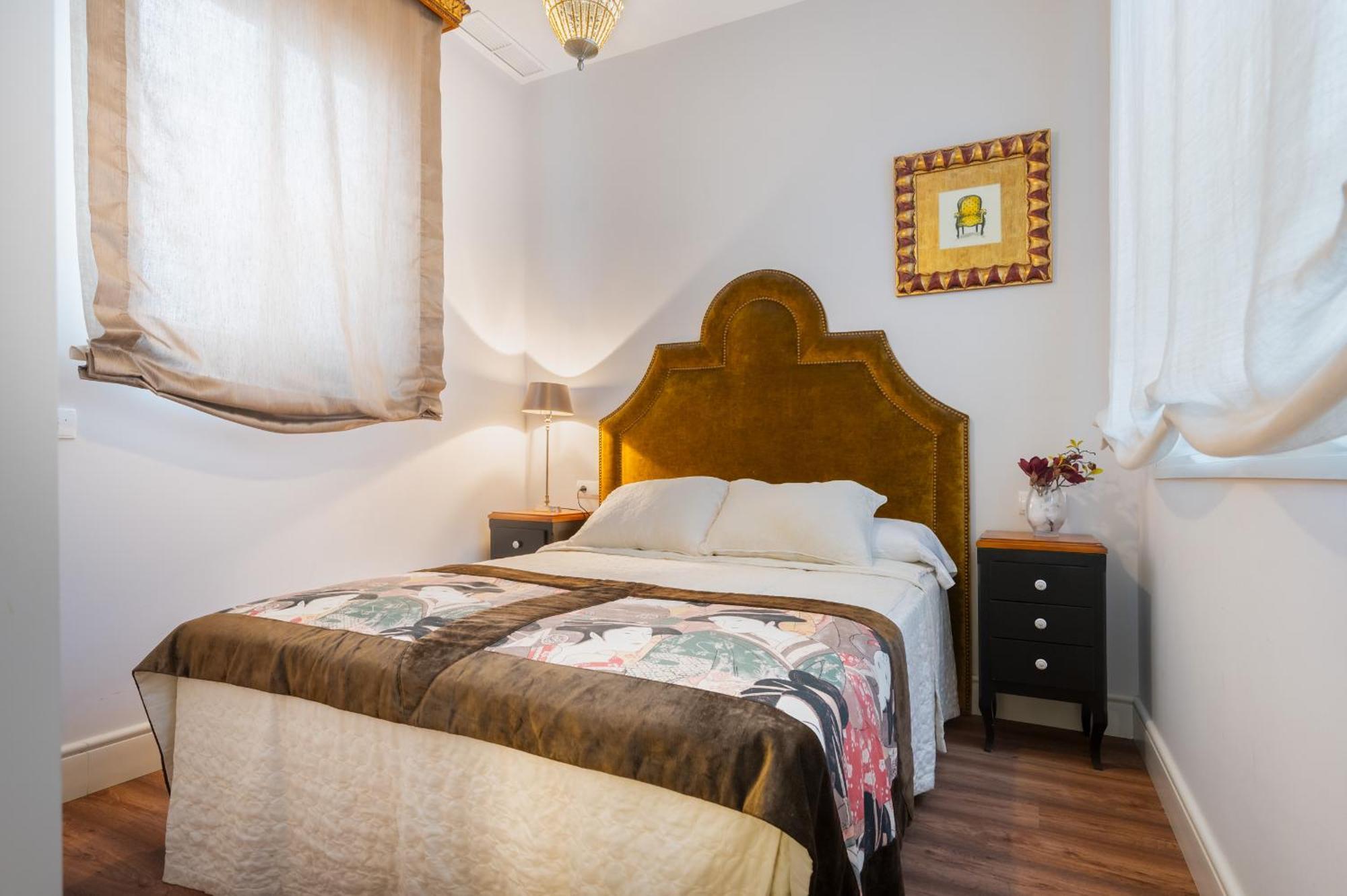 Centro Luxe 3 Rooms เซบีญา ภายนอก รูปภาพ
